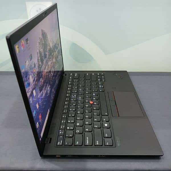 Lenovo ThinkPad X1 Carbon Core-i7-8th Gen 16GB RAM-8550U Best Laptop 4