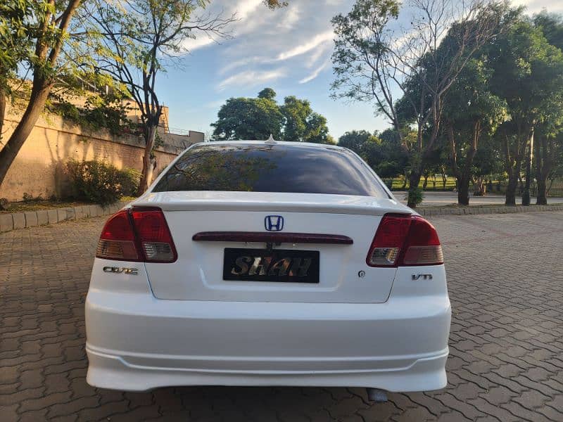 Honda Civic EXi 2005 2