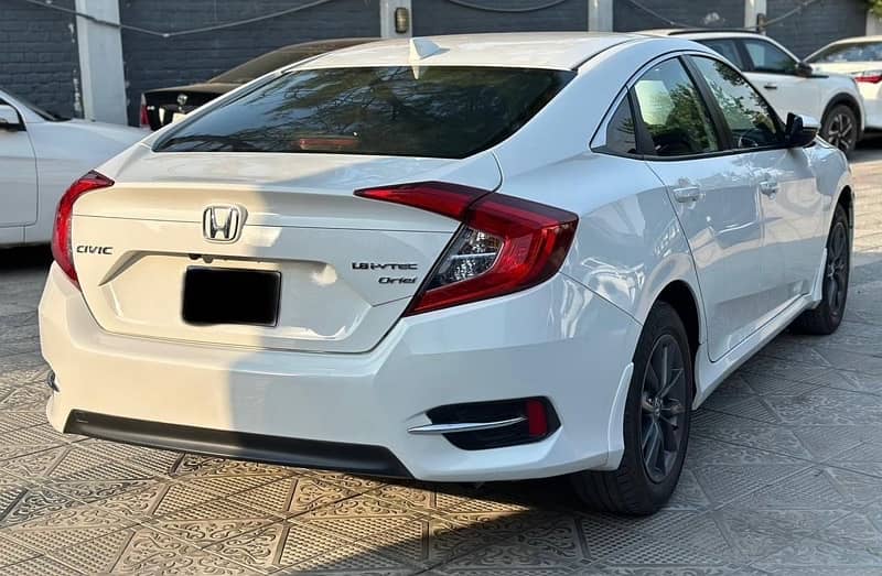 Honda Civic VTi Oriel Prosmatec 2019 3