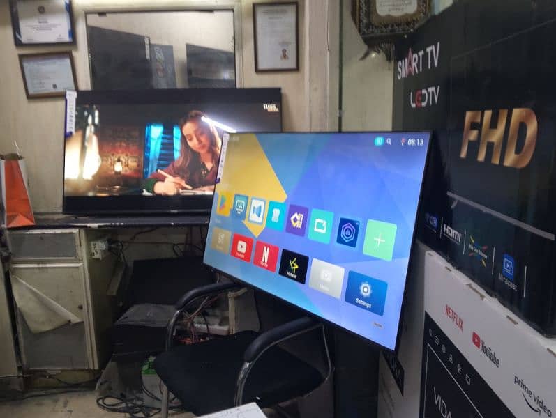 Bigest offer 55"inches samsung smart TV 3 years warranty O32245O5586 0