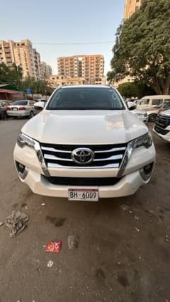 Toyota Fortuner V 2020