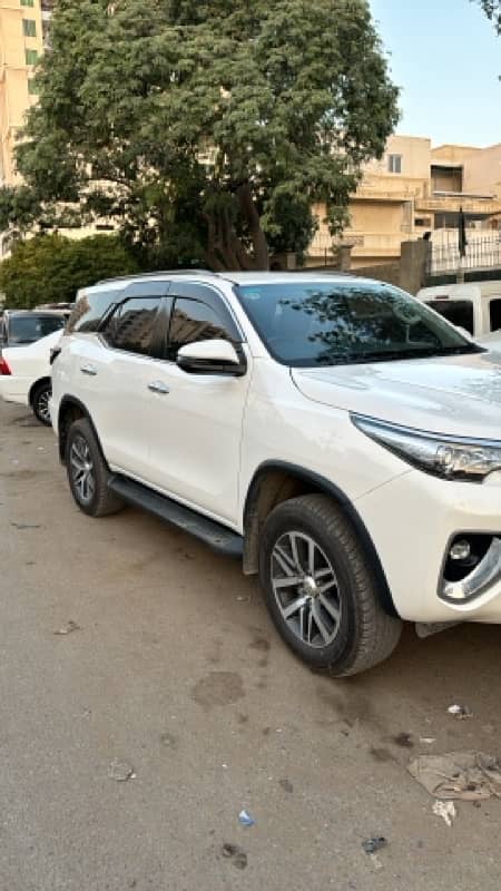 Toyota Fortuner V 2020 2