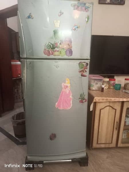 Dawlance jumbo size refrigerator 0