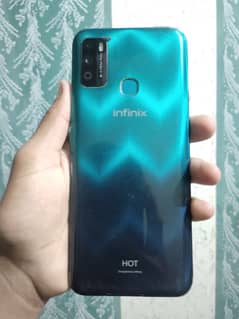 Infinix hot 9 play  demand 15k