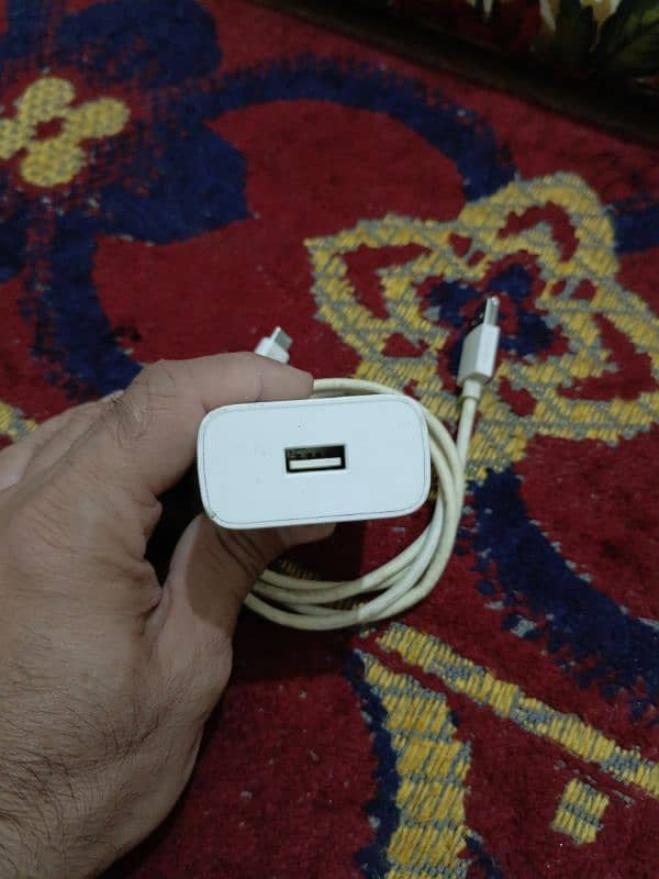 Vivo  ka orgnial 33W charger 3