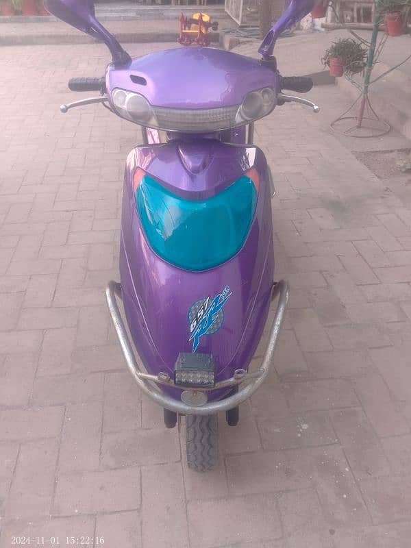 scooty 5