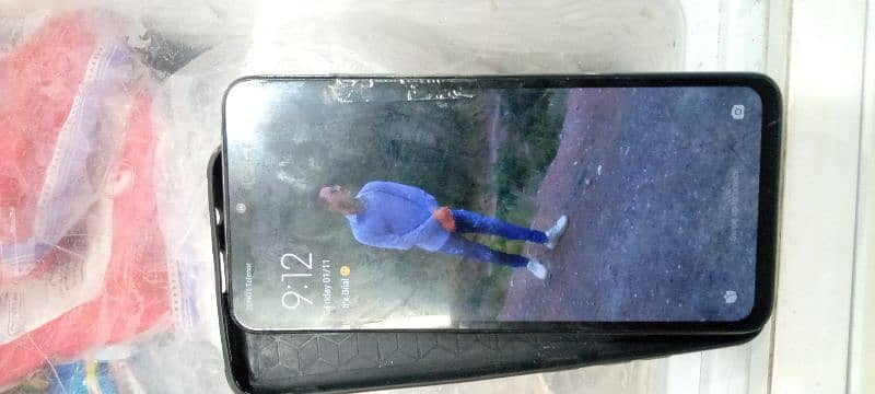 Redmi note 8 pro 6/128 with complete box panel changed and is cracked 1