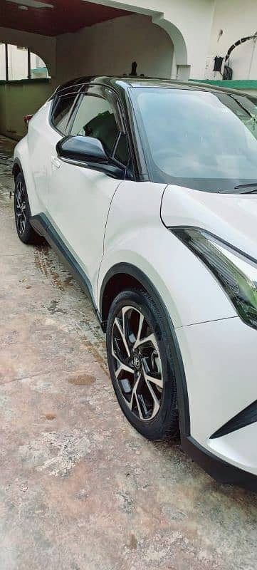 Toyota C-HR 2018 2