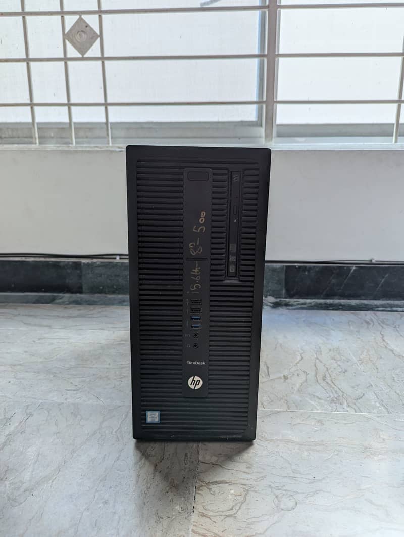 HP Desktop PC 0