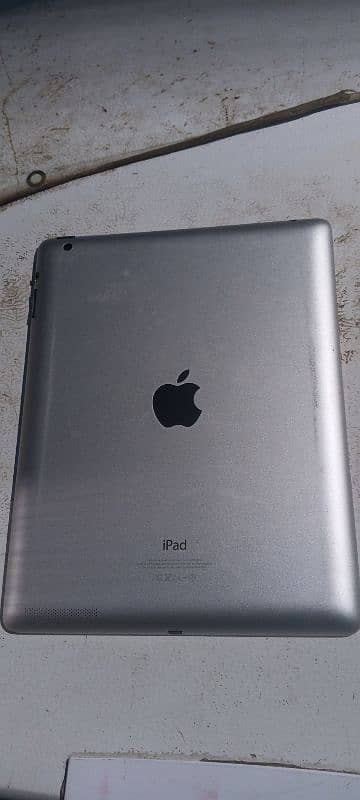 I Pad new condition fresh piec 1