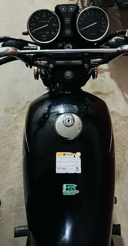 Suzuki GS 150 2018 6