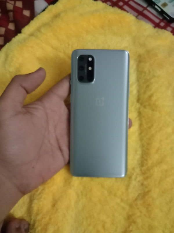 One plus 8t 2