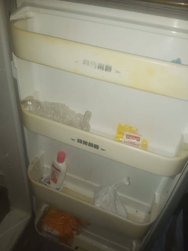 Dawlance fridge for sale 2