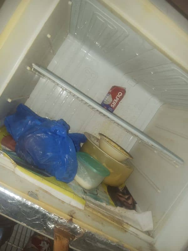 Dawlance fridge for sale 3