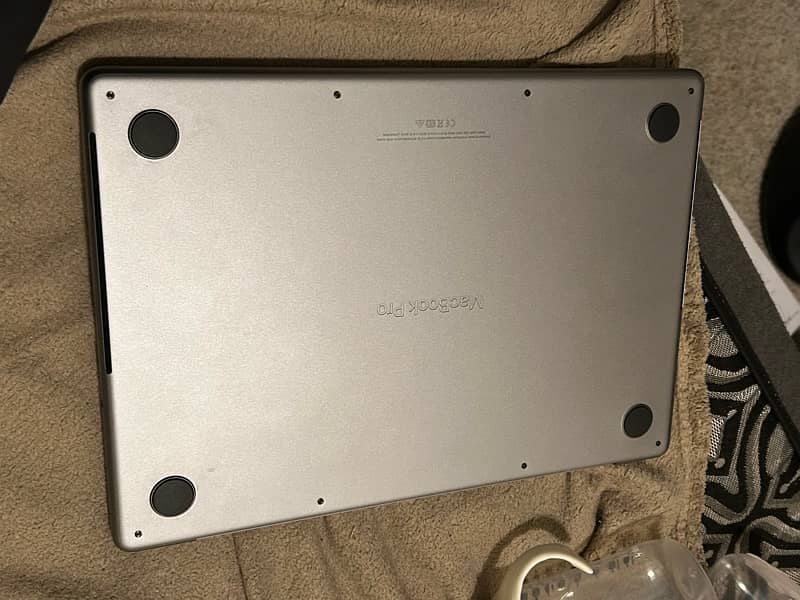 Macbook Pro 2021 M1 Pro 14 inch 16gb Ram 512GB 5