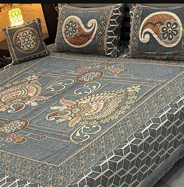 4 Pcs Velvet Jasquard Embroidered Dubble Bedsheet. . 4