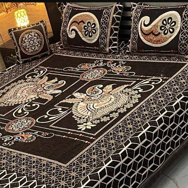 4 Pcs Velvet Jasquard Embroidered Dubble Bedsheet. . 7