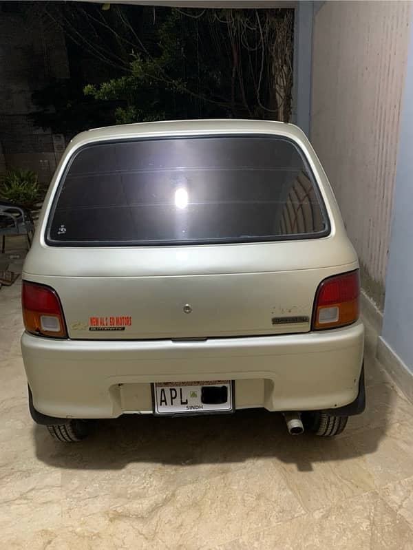 Daihatsu Cuore 2007 1