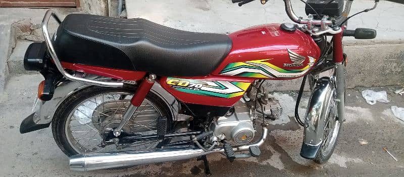 Honda CD70 3