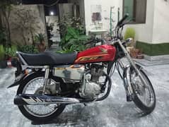 Honda 125 SE 2021 model Like brand new