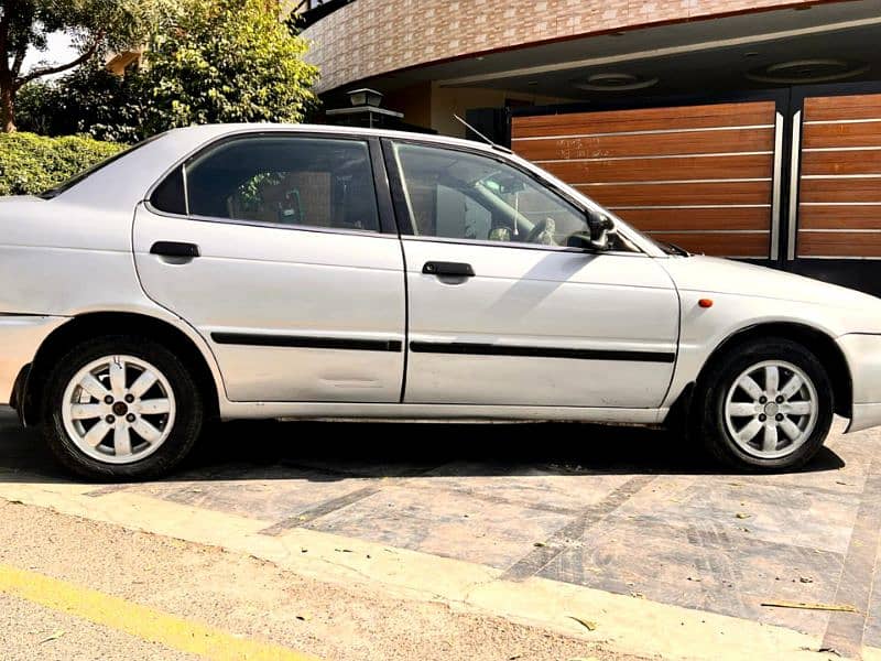 Suzuki Baleno 2005 4