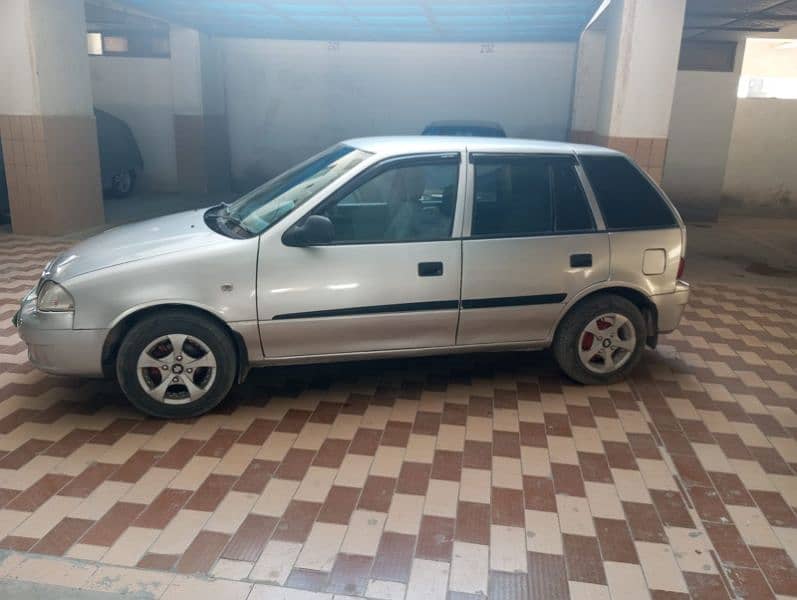 Suzuki Cultus VXL 2004 4