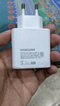 Samsung official 45w type c adapter super fast charging. 100% original