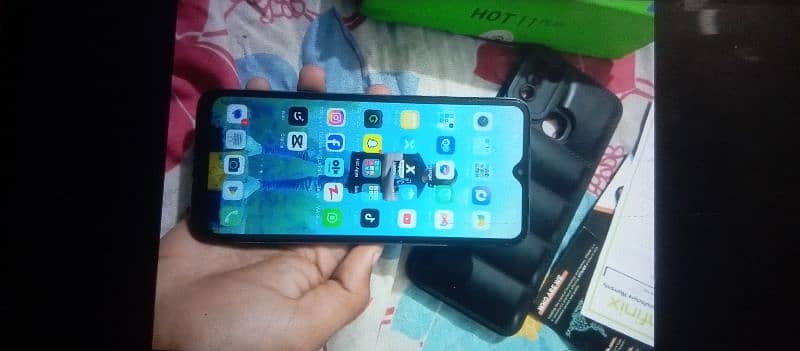 Infinix hot 11 play with box 1