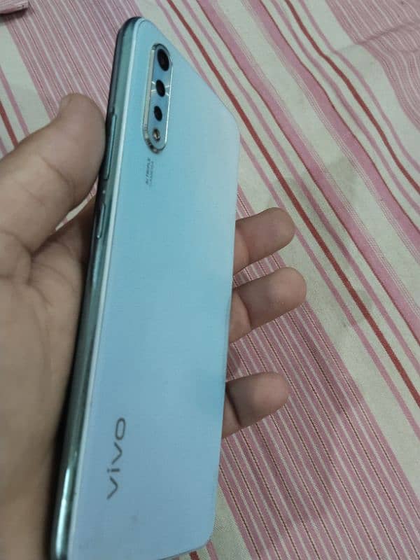 Vivo S1 1