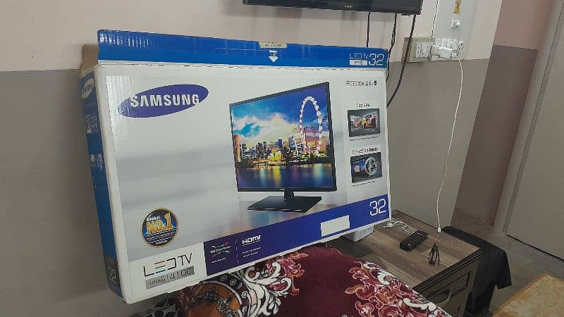 Samsung 32" origional LED TV 3