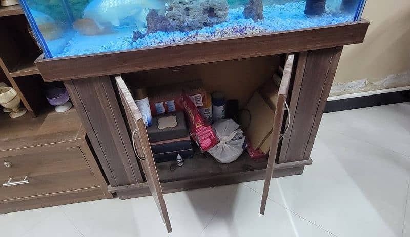 Aquarium for Sale. 6