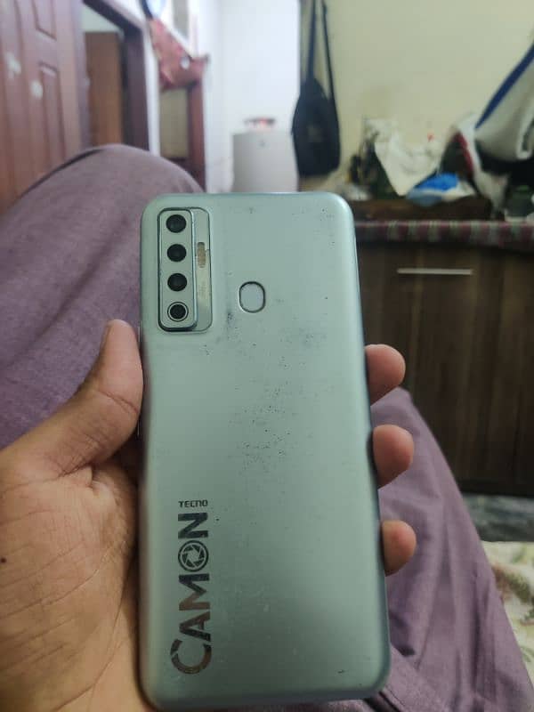 techno camon 17 6/128 for sale with charger and box 2