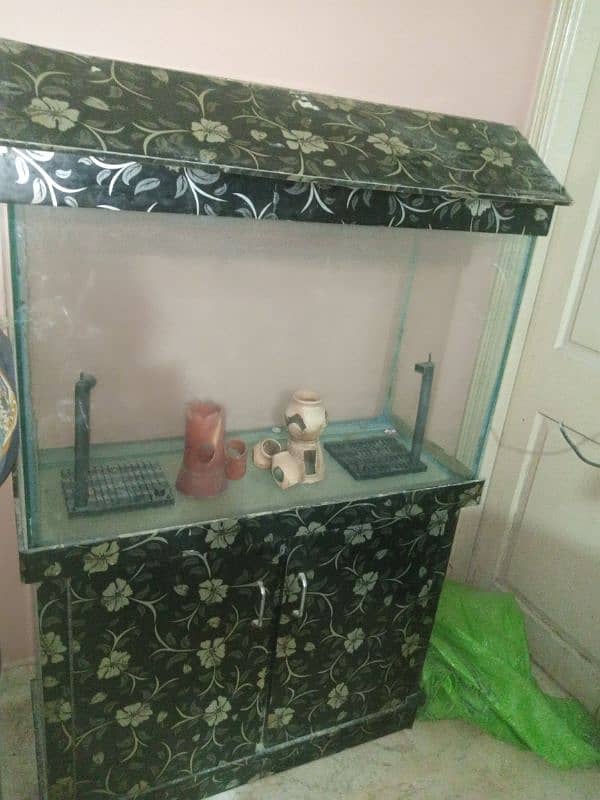 8mm Glass Aquarium with cupboard stand - Perfect for Home/Office 0