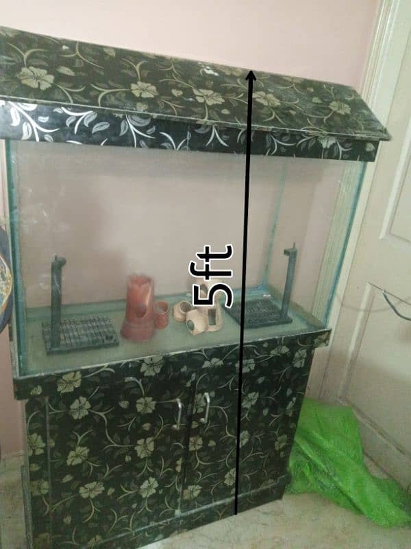 8mm Glass Aquarium with cupboard stand - Perfect for Home/Office 7