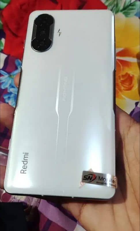 redmi k40 gaming fon 1