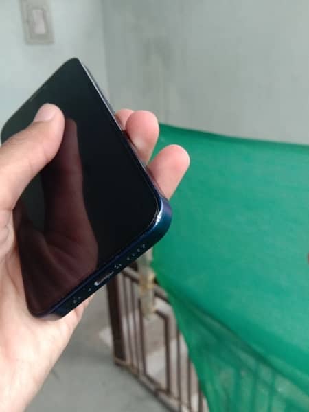 iphone 12 mini (urgent sell) need money 7