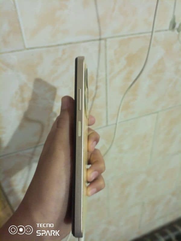 Infinix smart 8 pro 8 128 Gb condition 10/10 6