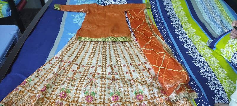 mehndi dress for girl 3