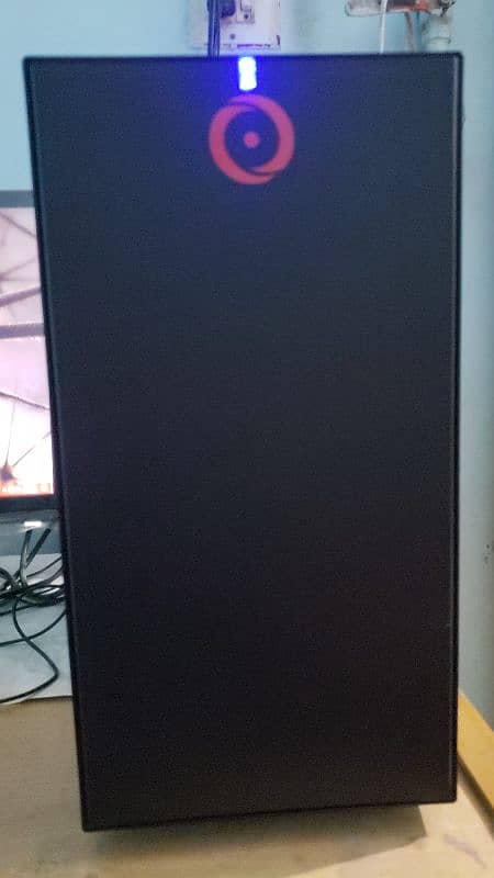 Origin Gaming PC 10/10 Condition 5