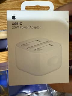 Apple Original Mercentile 20W Charger box pack