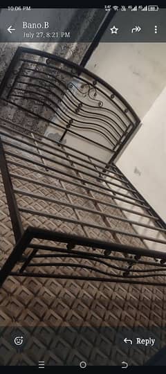 Iron bed with good condition