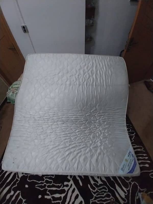 medicated king size matress imported/ bedding /bedset/bed 0