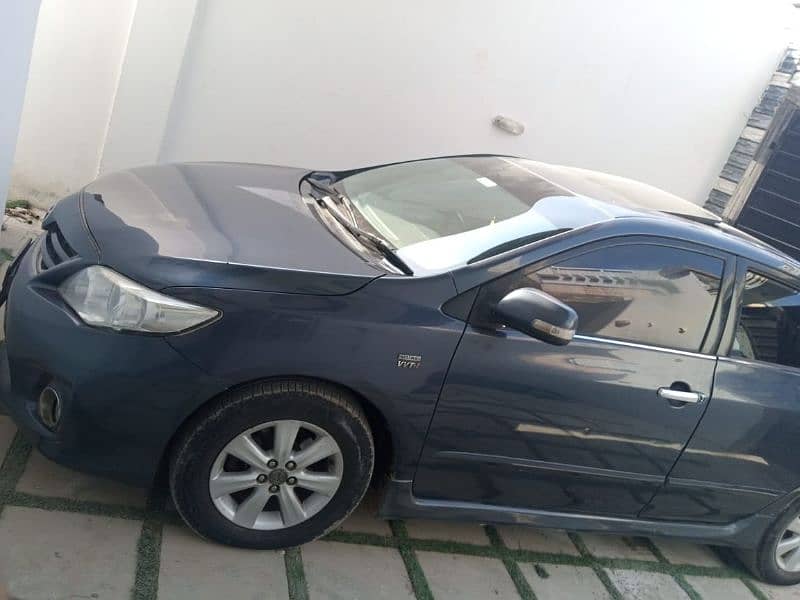 Toyota Corolla Altis 2010 6