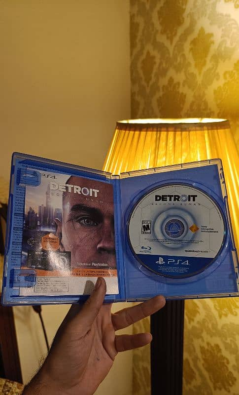 Detroit Become Human in 10/10 Condition 2