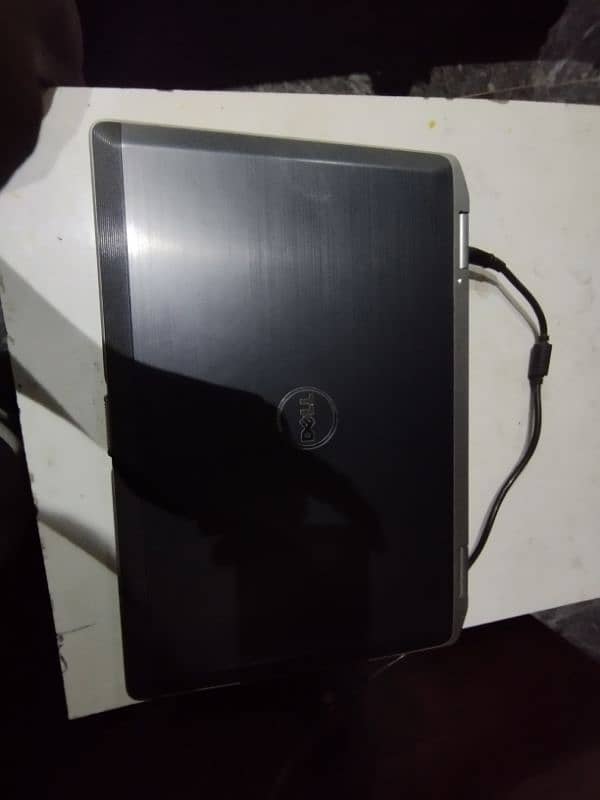 Dell Latitude E6420 4