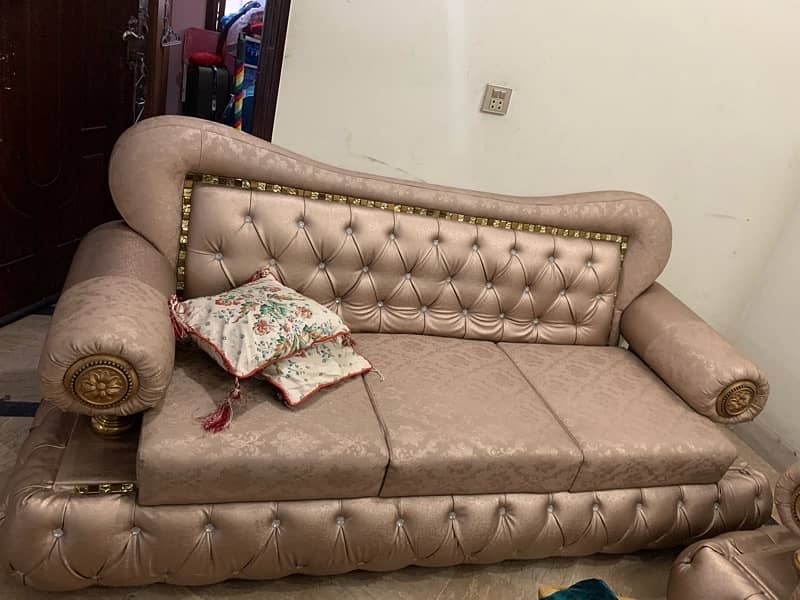 six Seater Sofa set with Table For sale 1