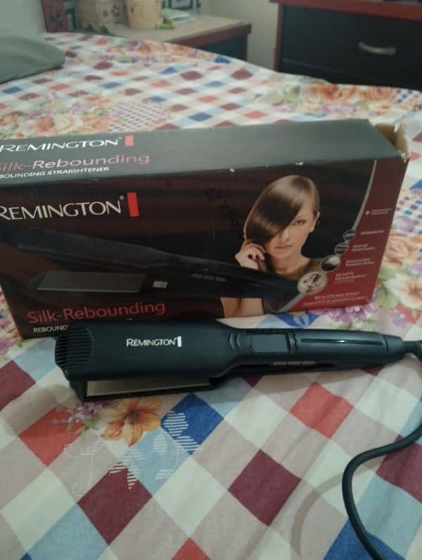 urgently sell hair straightener 3