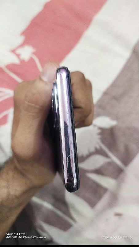 one plus 9 5 g  condition 10 by 10 1