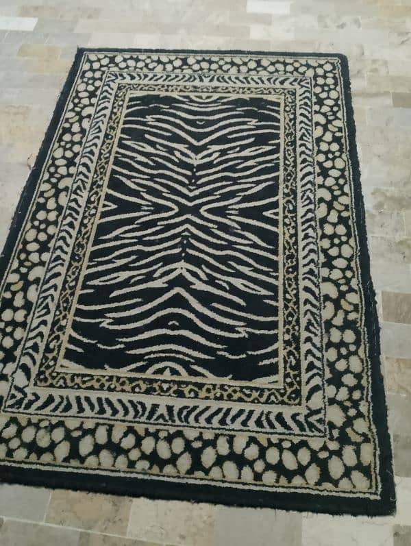 6 /4 ft zebra print rug 1