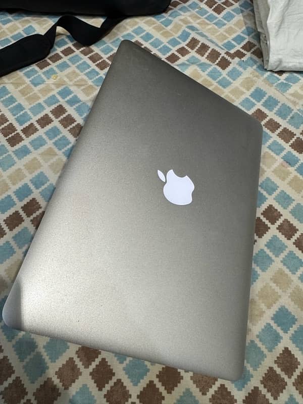 MACBOOK AIR 2017 15 inches Core i5 8Gb 500Gb 6